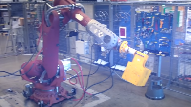 IRB-6700 en la industria